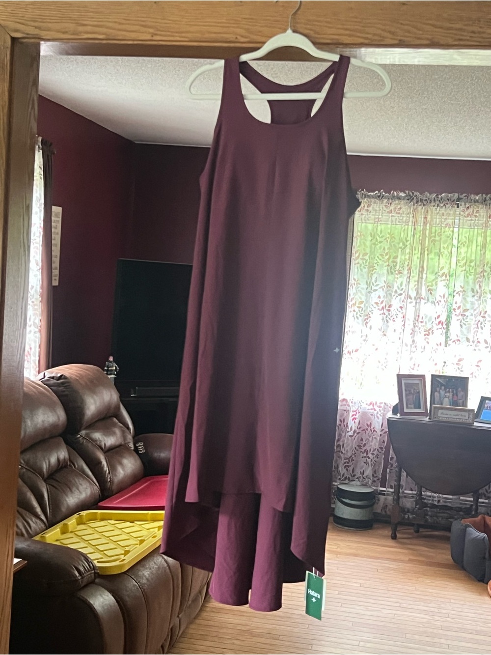 NWT Halara women’s  High-Low Midi Dress in Burgundy